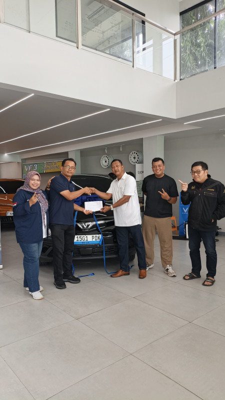 DO Vinfast BSD City - Penyerahan Unit Vinfast BSD